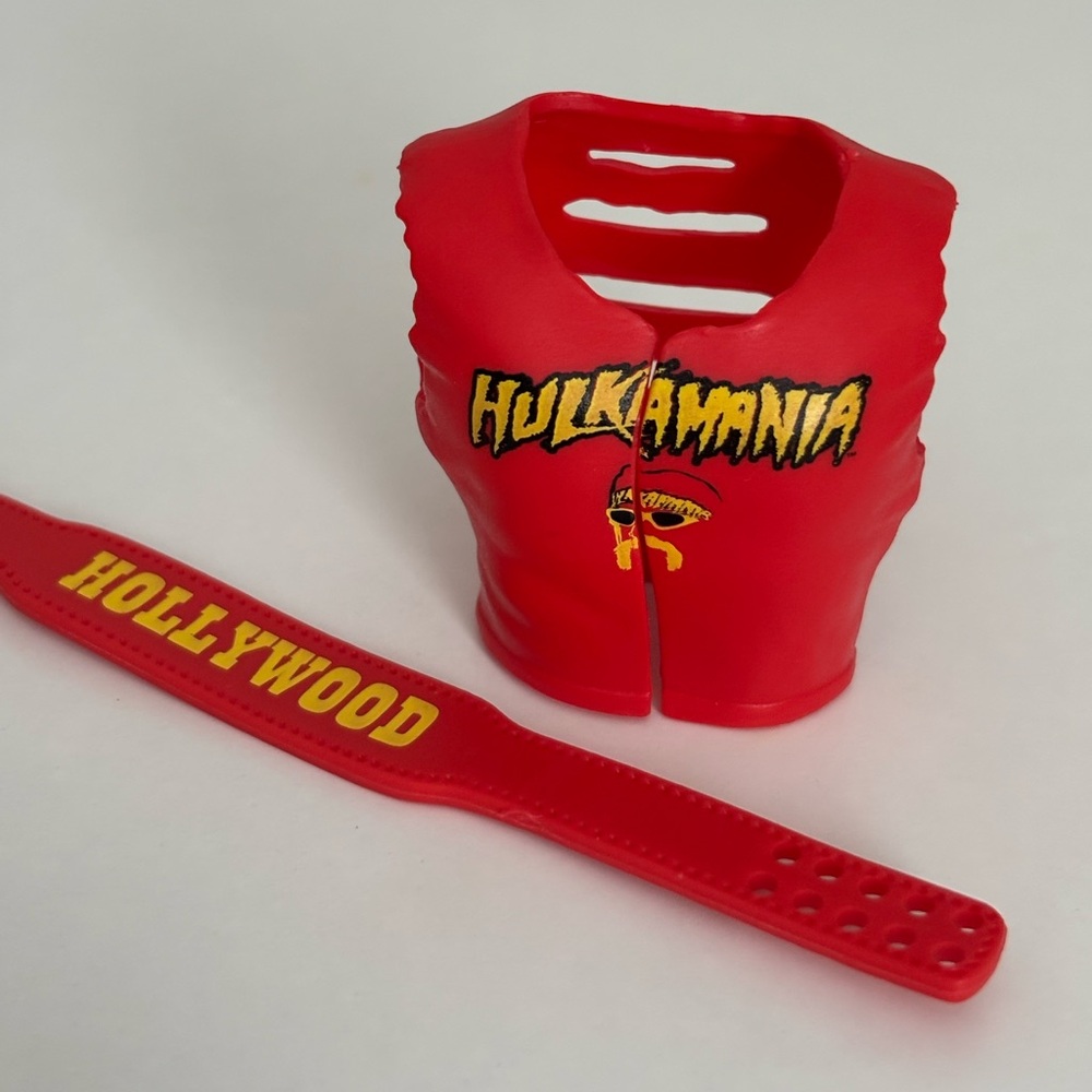 WWE Mattel elite Hulk Hogan shirt and belt